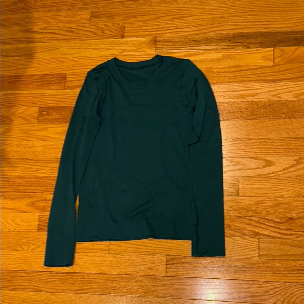 Swiftly Relaxed Long-Sleeve Shirt